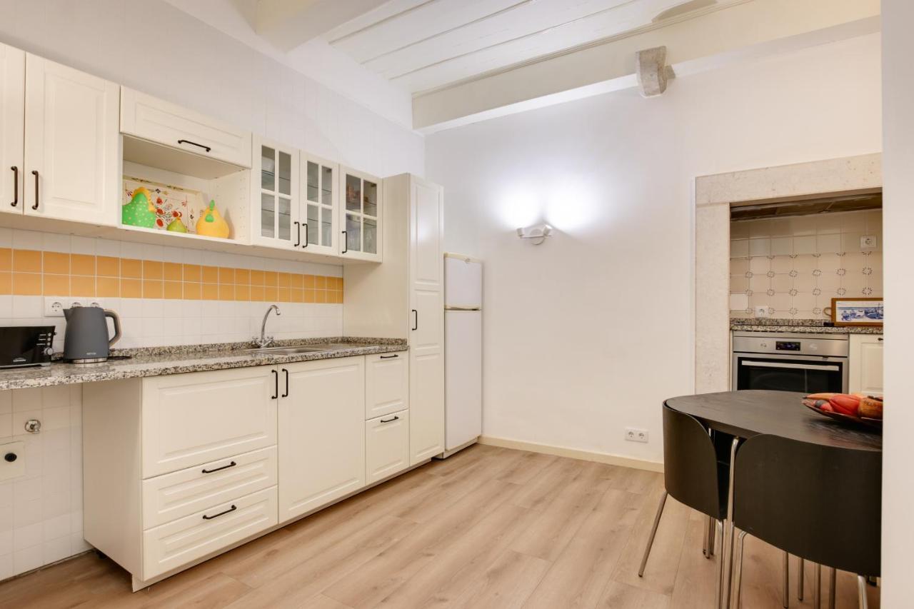 Charming New In The Heart Of Lejlighed